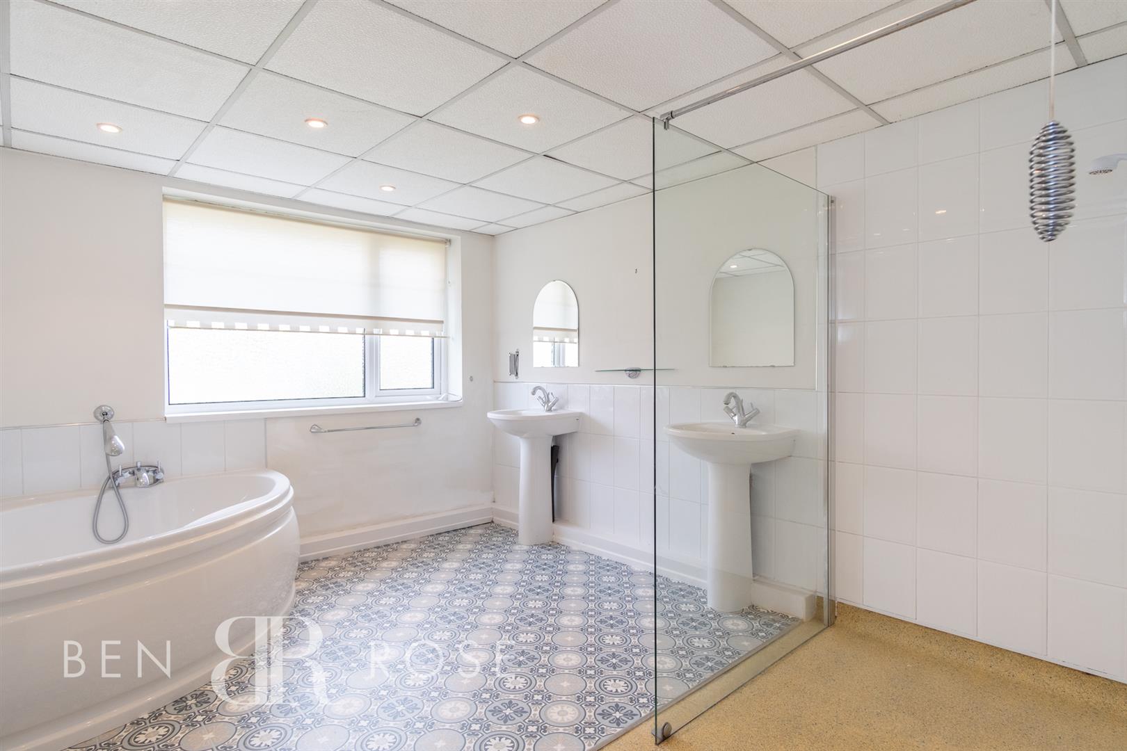 Property in Mill Lane, Farington Moss, Leyland, Lancashire, PR26 6PS