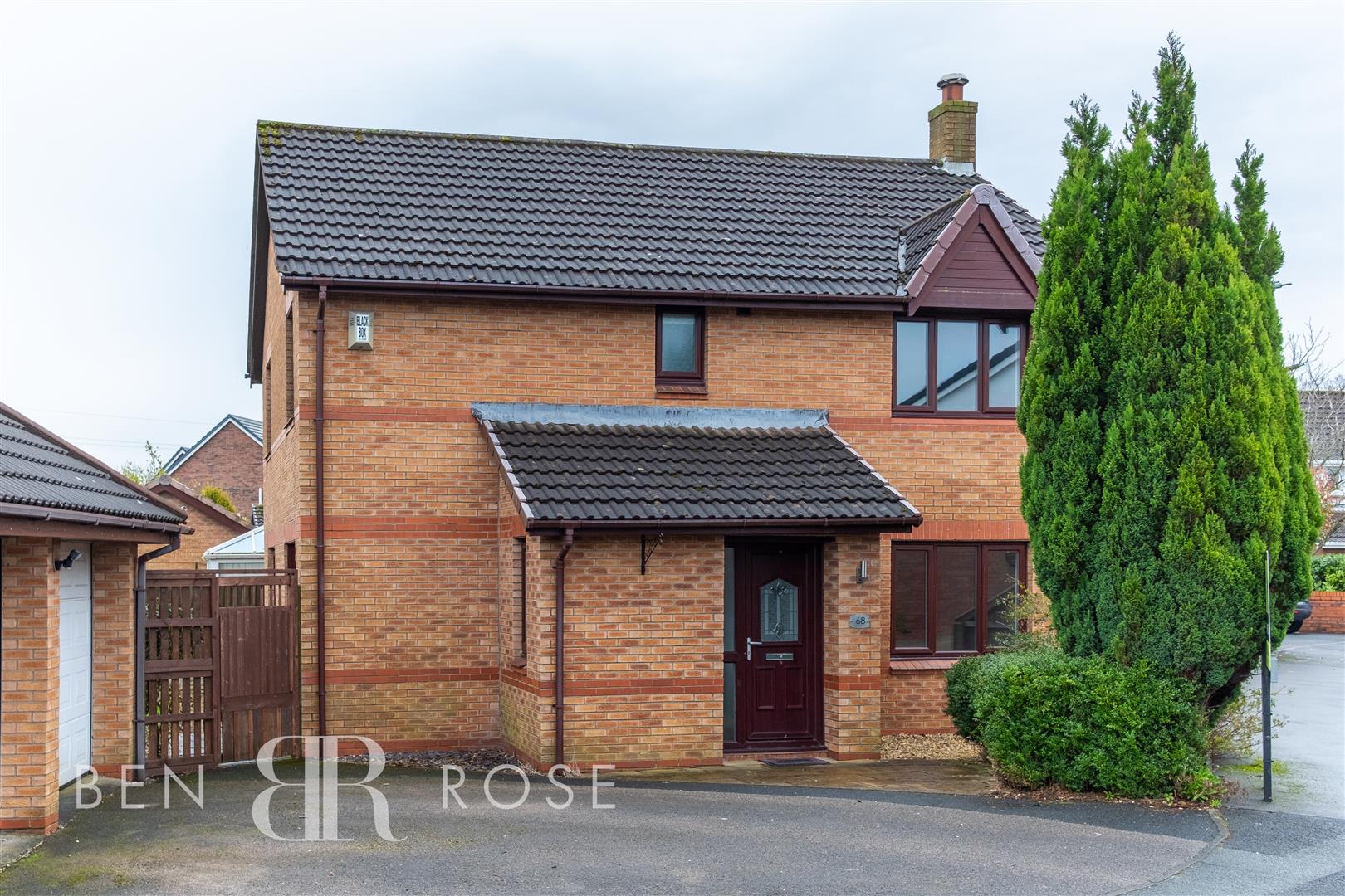 Property in Fossdale Moss, Leyland, PR26 7AT