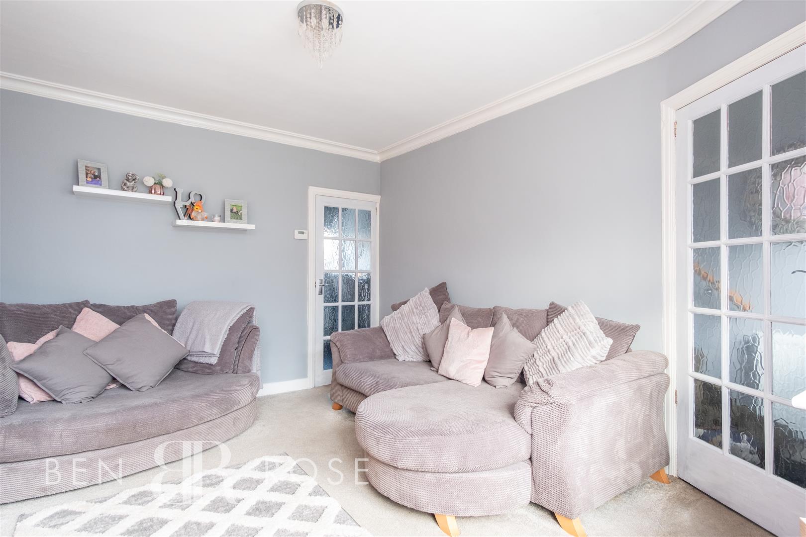 Property in Ruskin Avenue, Leyland, PR25 3ND