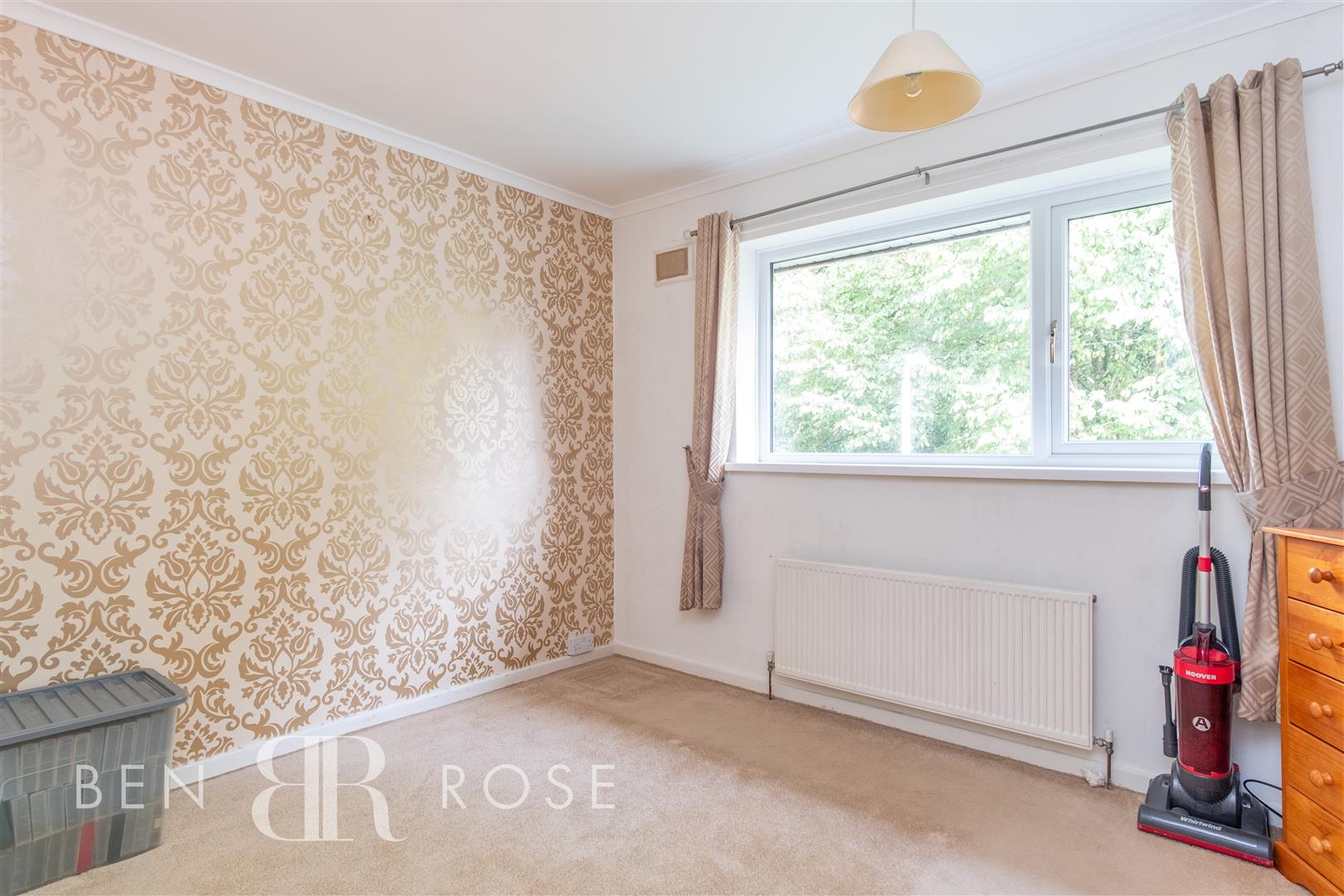 Property in High Green, Leyland, PR25 2DH