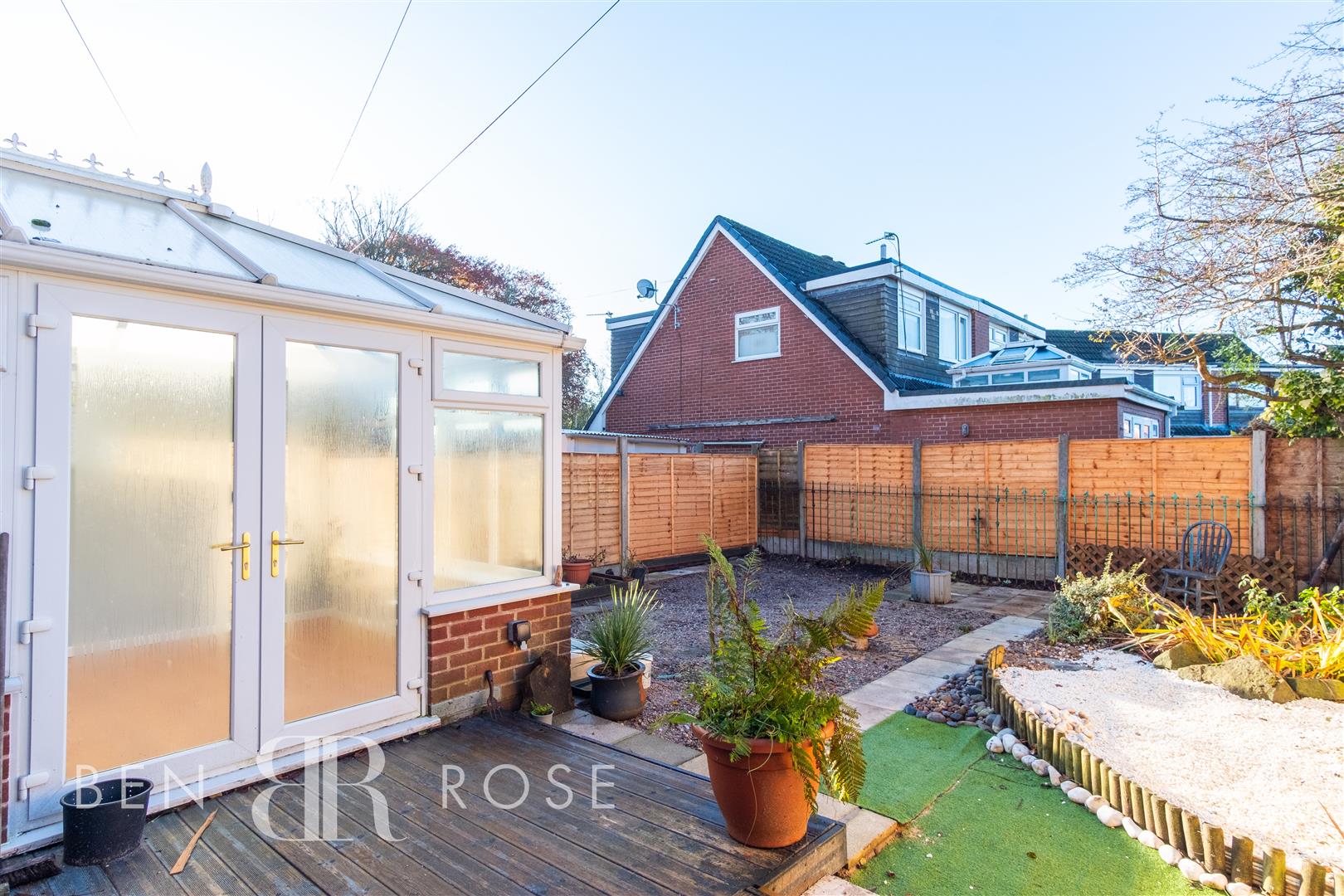 Property in Broadfield Drive, Leyland, PR25 1QN