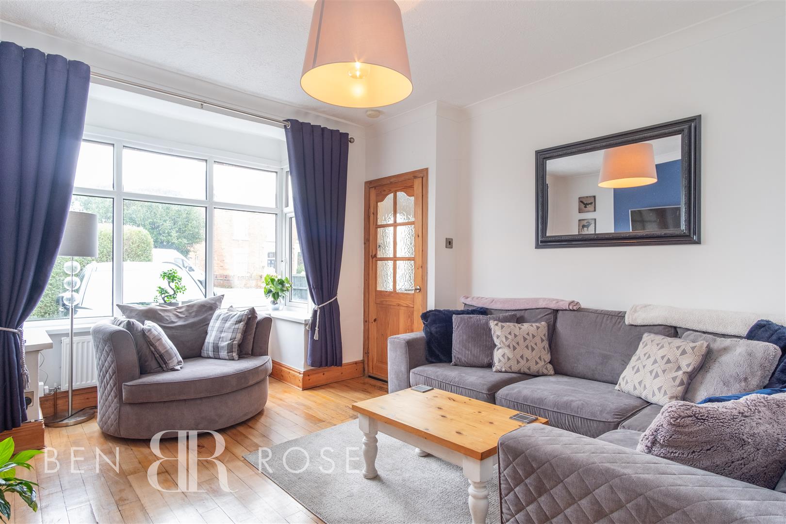 Property in Dunkirk Lane, Leyland, PR26 7SP