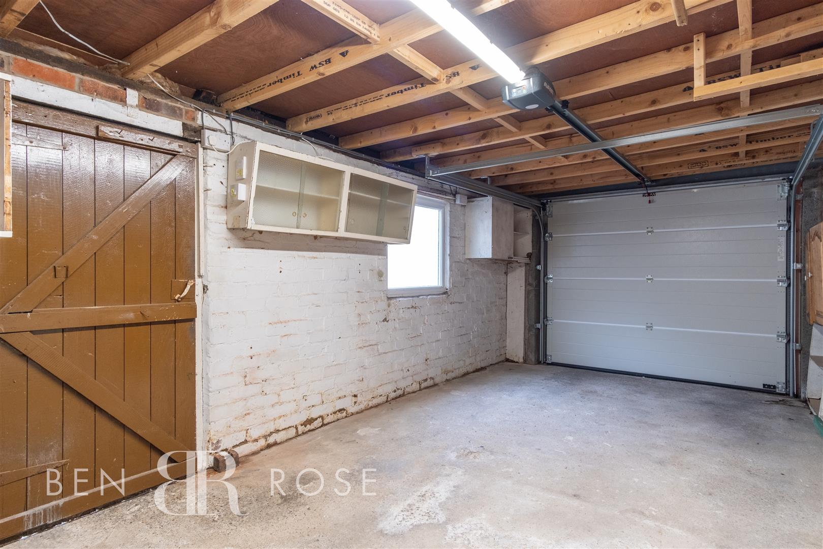 Property in Canberra Road, Leyland, PR25 3ET