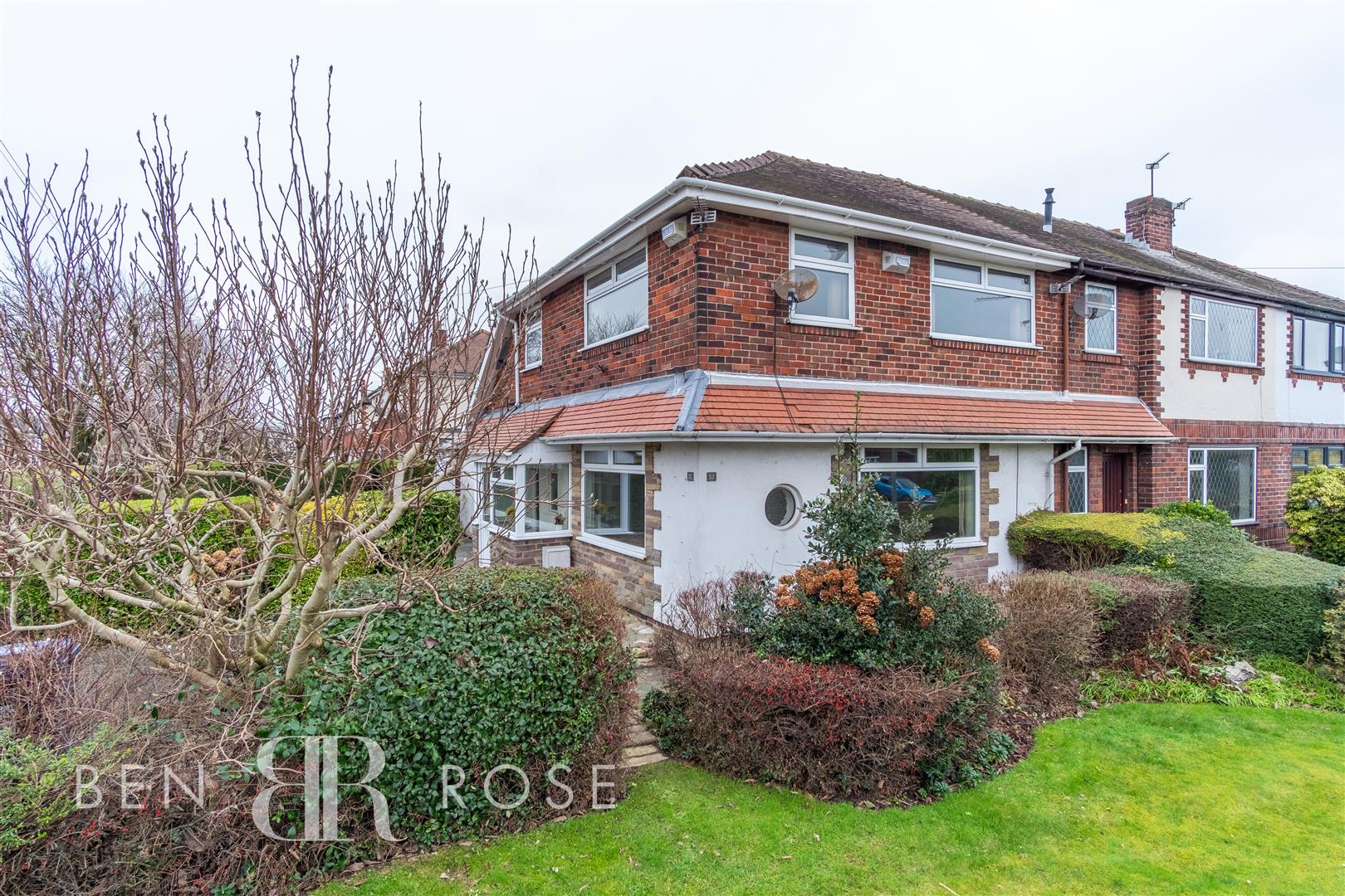 Property in Canberra Road, Leyland, PR25 3ET