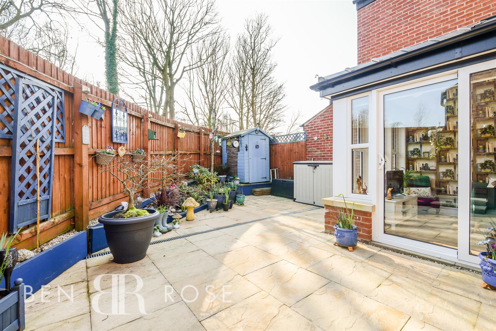 Property in Fox Lane, Leyland, PR25 1HA