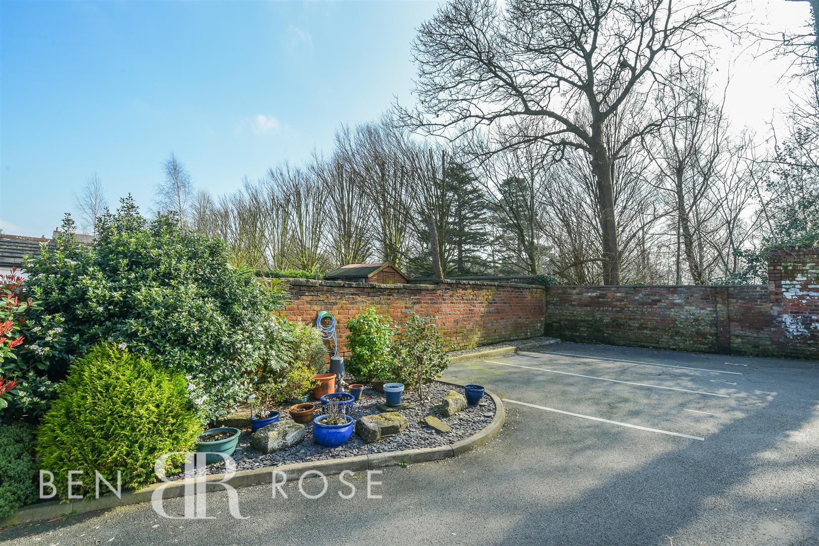 Property in Fox Lane, Leyland, PR25 1HA