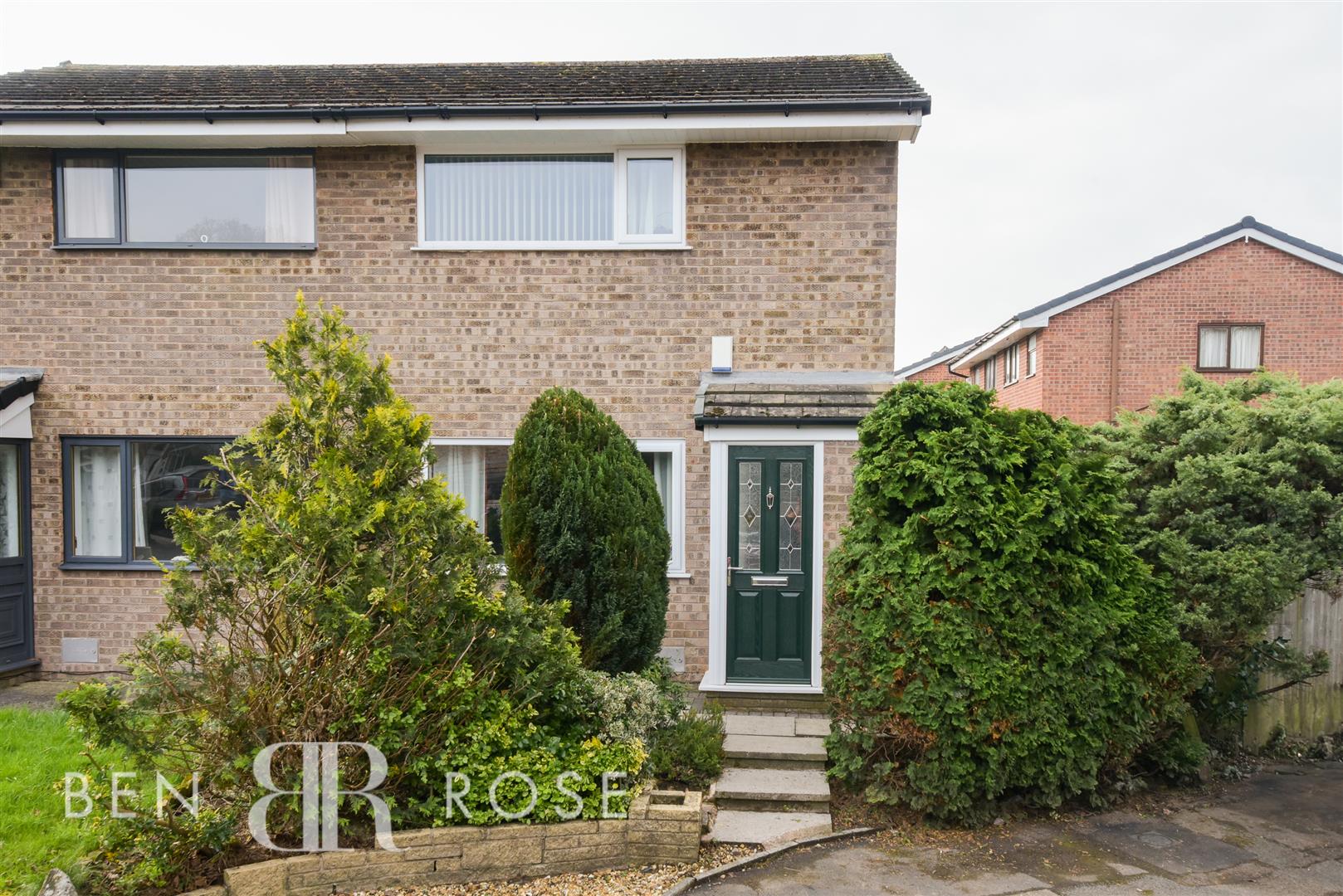 Property in Nookfield, Leyland, Lancashire, PR26 7YB