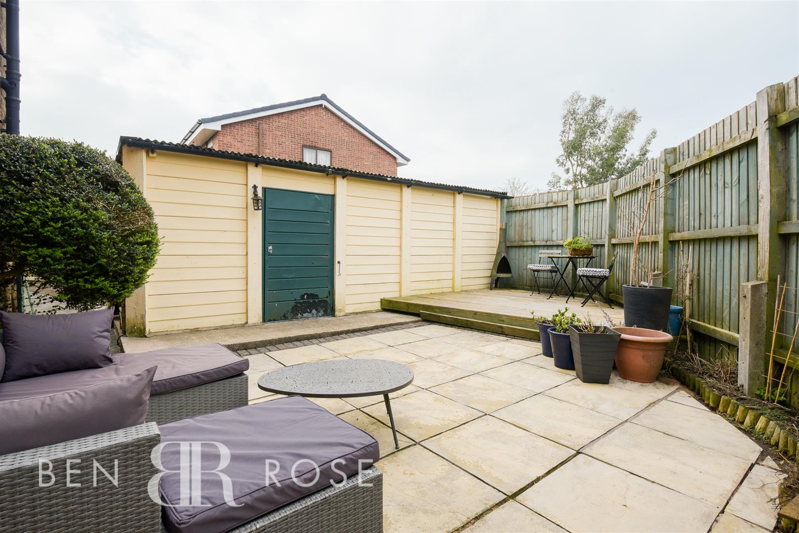 Property in Nookfield, Leyland, Lancashire, PR26 7YB