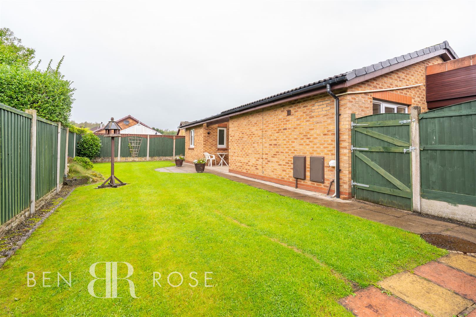 Property in Fossdale Moss, Leyland, PR26 7AT