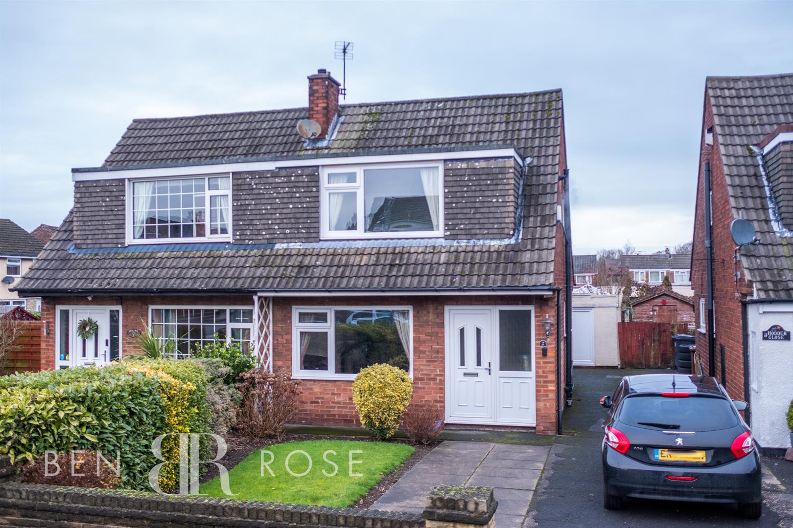Property in Hodder Close, Bamber Bridge, Preston, Lancashire, PR5 6WA