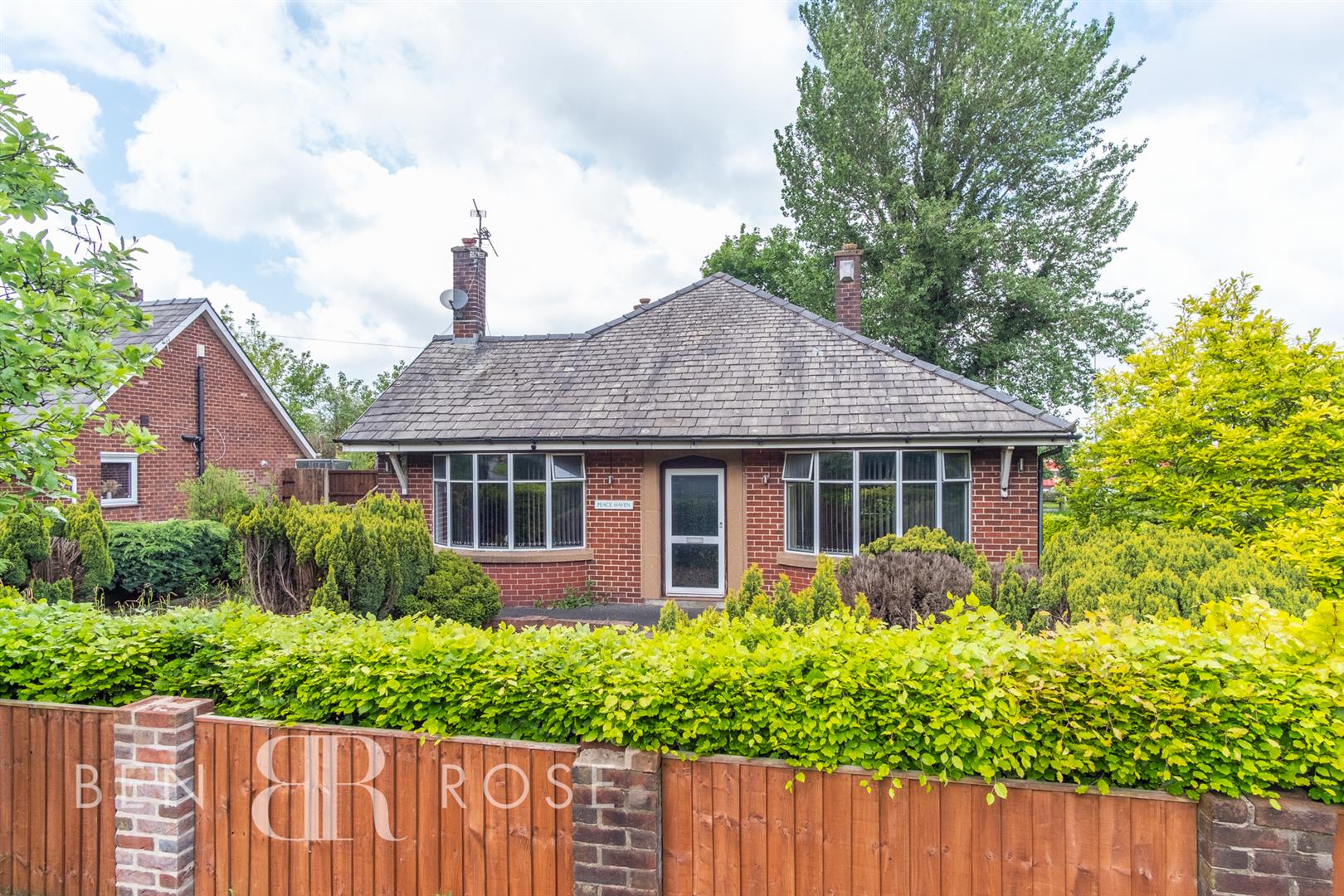 Property in Reedfield Place, Bamber Bridge, Preston, PR5 8AB