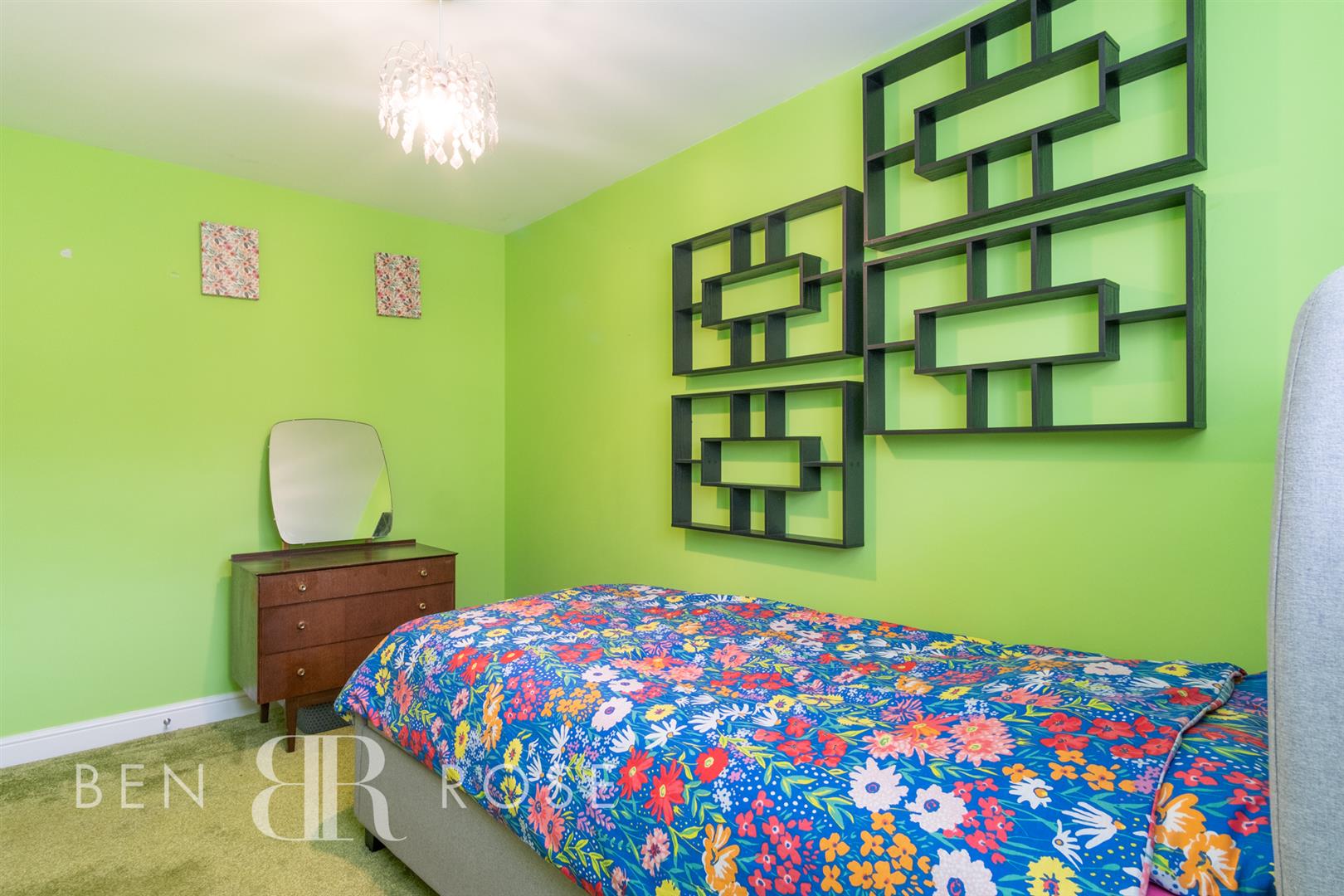 Property in Copper Beech Lane, Cottam, Preston, PR4 0EH