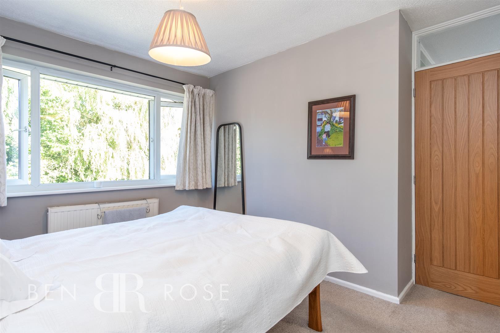 Property in Carr Field, Bamber Bridge, Preston, Lancashire, PR5 8BT