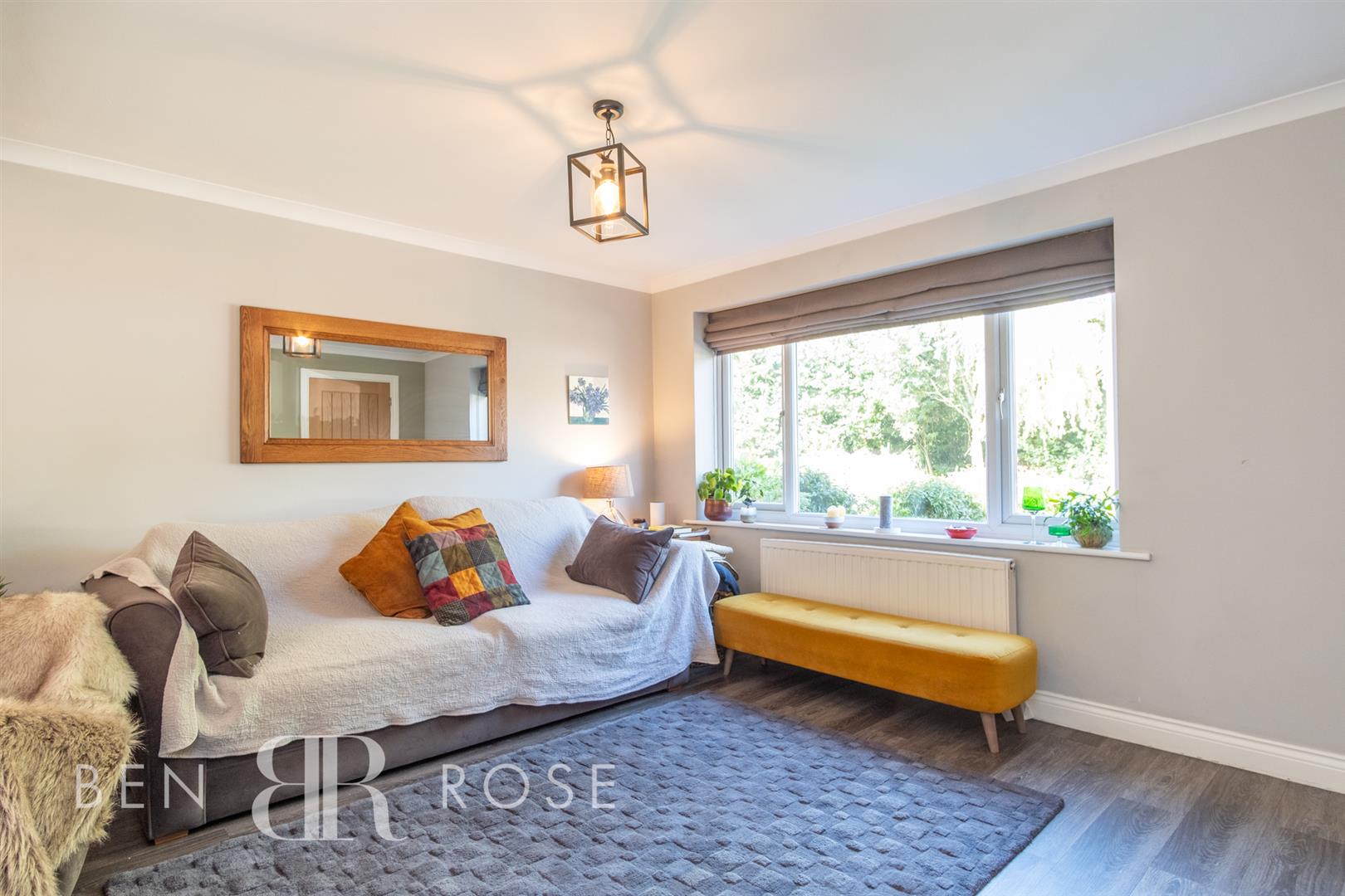 Property in Carr Field, Bamber Bridge, Preston, Lancashire, PR5 8BT