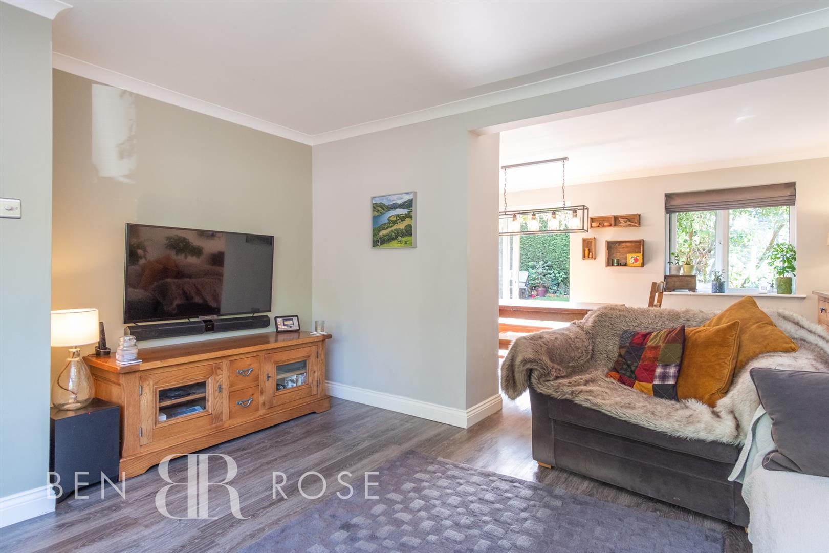 Property in Carr Field, Bamber Bridge, Preston, Lancashire, PR5 8BT