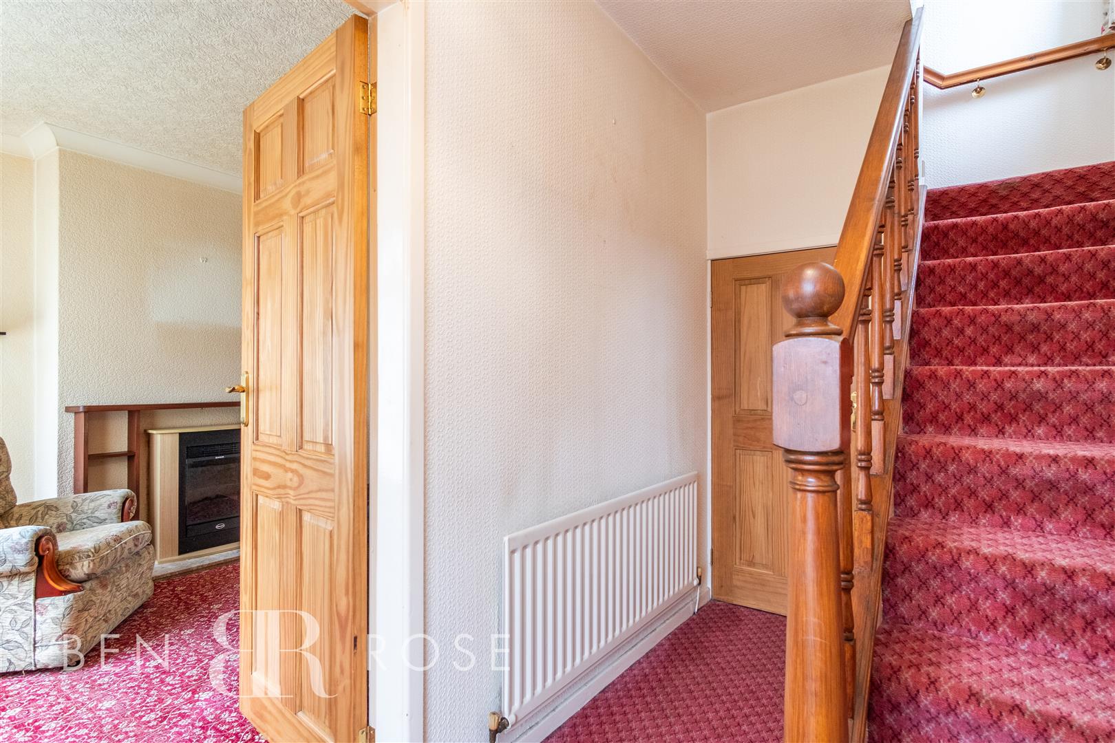 Property in Moss House Lane, Much Hoole, Preston, PR4 4TD