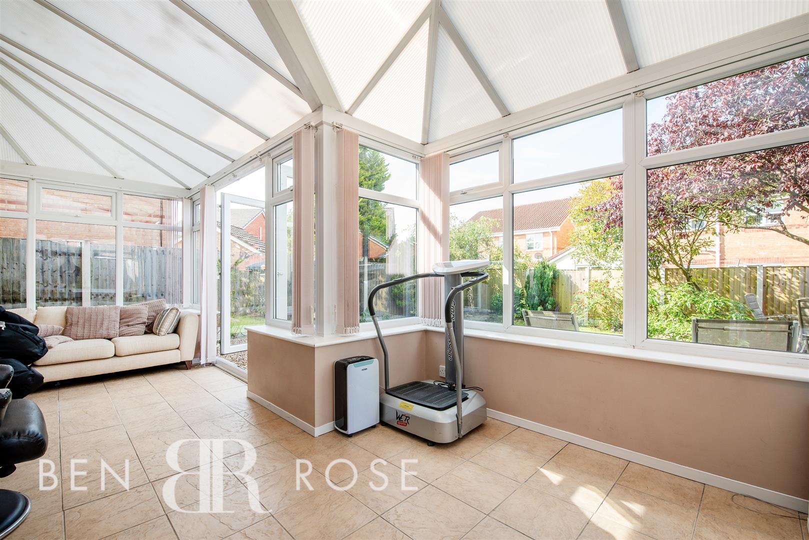 Property in Kingfisher Way, Bamber Bridge, Preston, PR5 6ZF