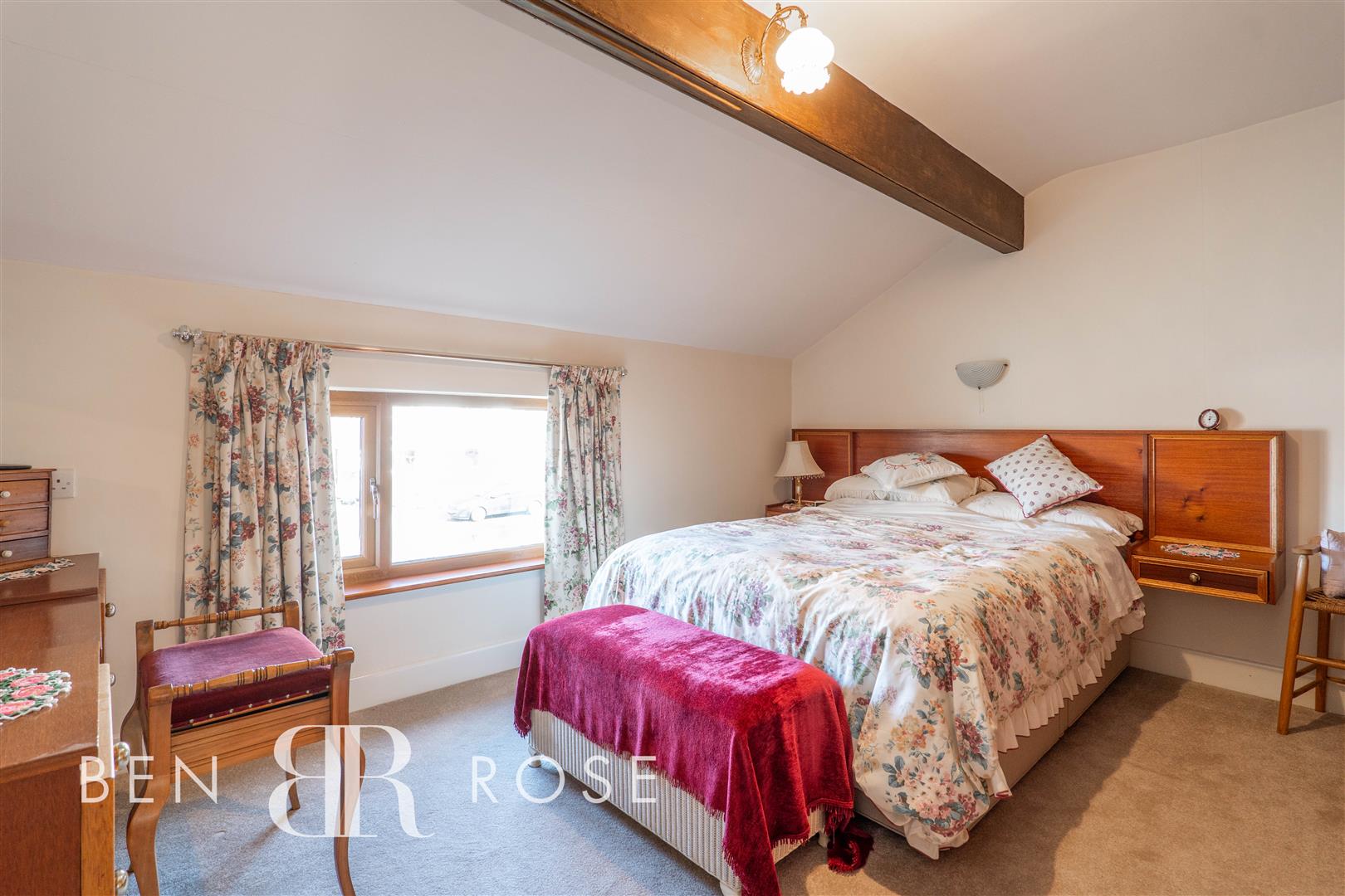 Property in Chapel Road, Hesketh Bank, Preston, PR4 6RY