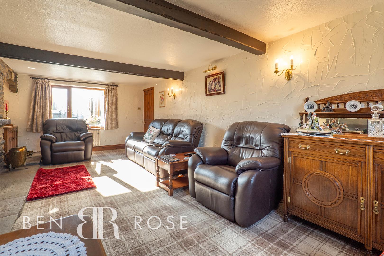 Property in Chapel Road, Hesketh Bank, Preston, PR4 6RY