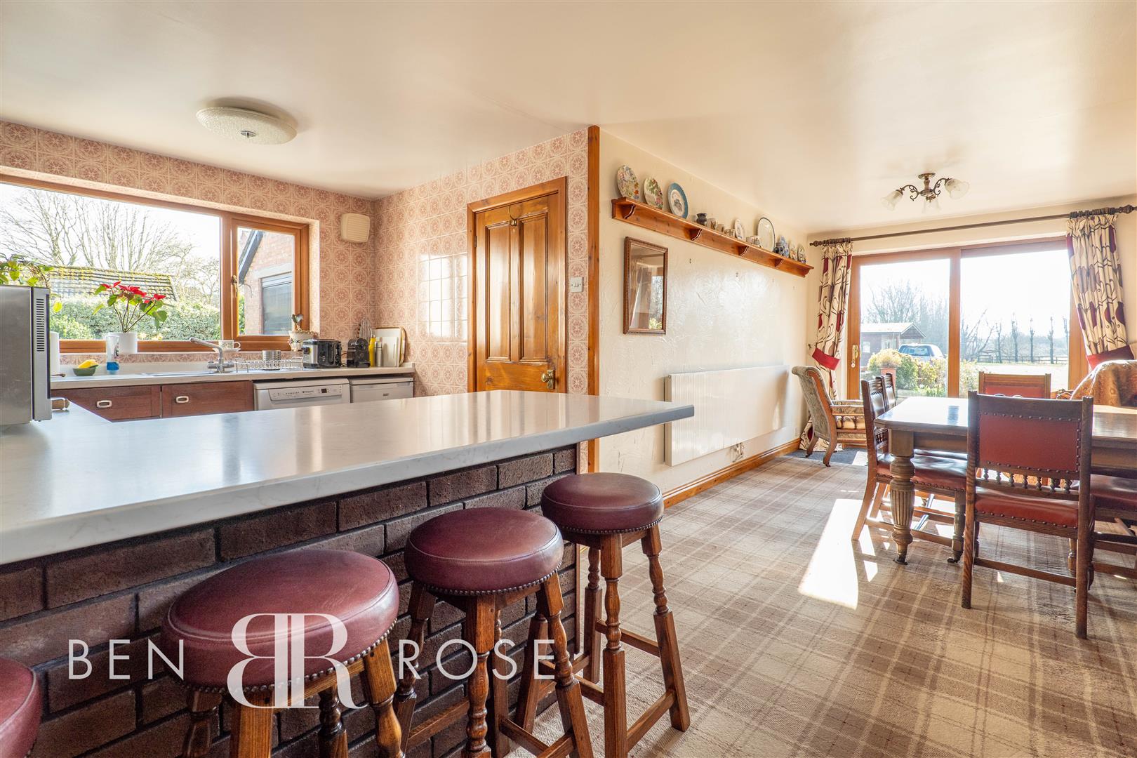 Property in Chapel Road, Hesketh Bank, Preston, PR4 6RY