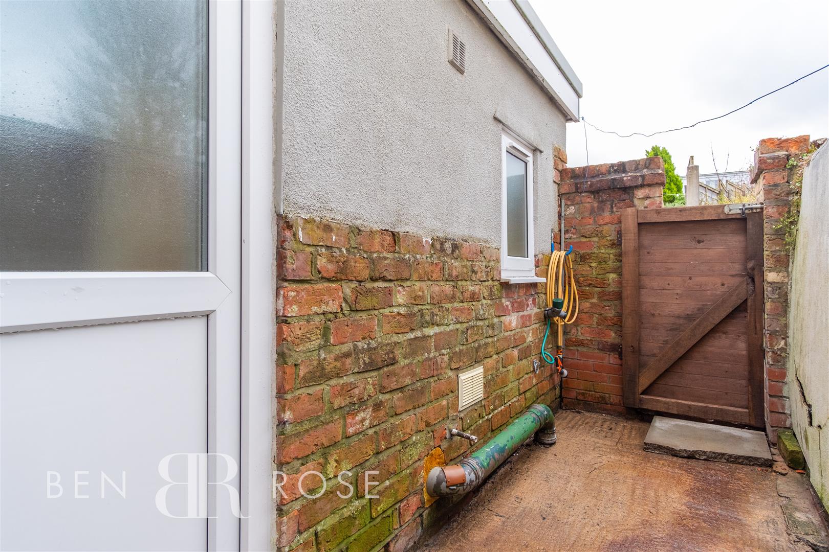 Property in Alma Row, Hoghton, Preston, PR5 0EB