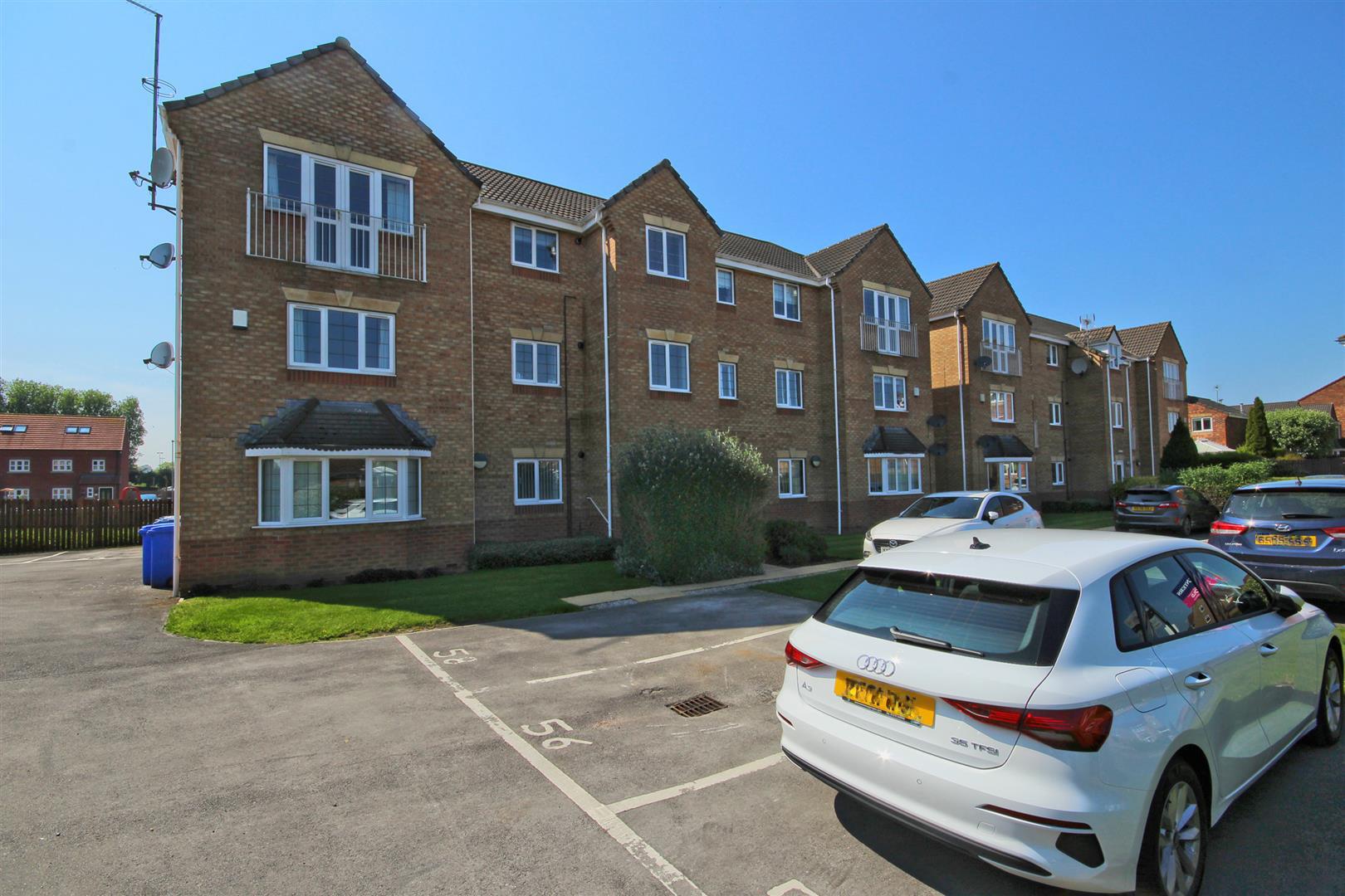 Property in Mill View Road, Beverley, HU17