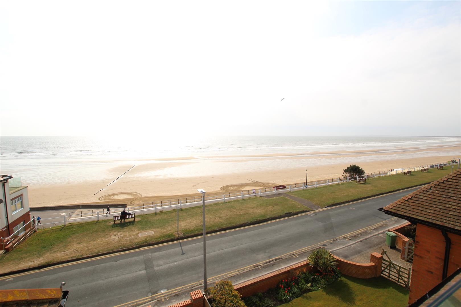 Property in Belvedere Parade, Bridlington, YO15