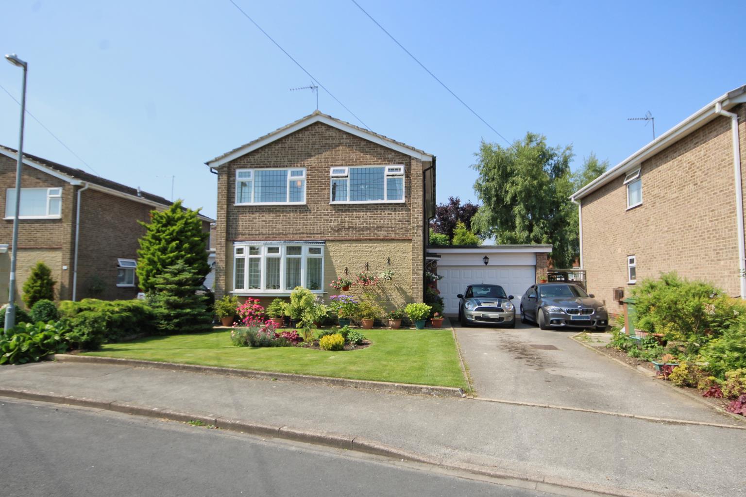 Property in Hill Crest Drive, Beverley, HU17