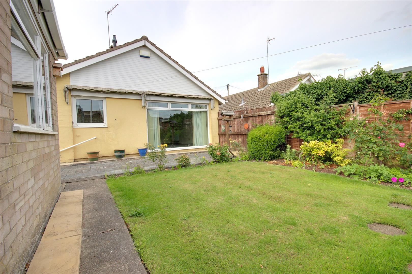 Property in Normandy Avenue, Beverley, HU17