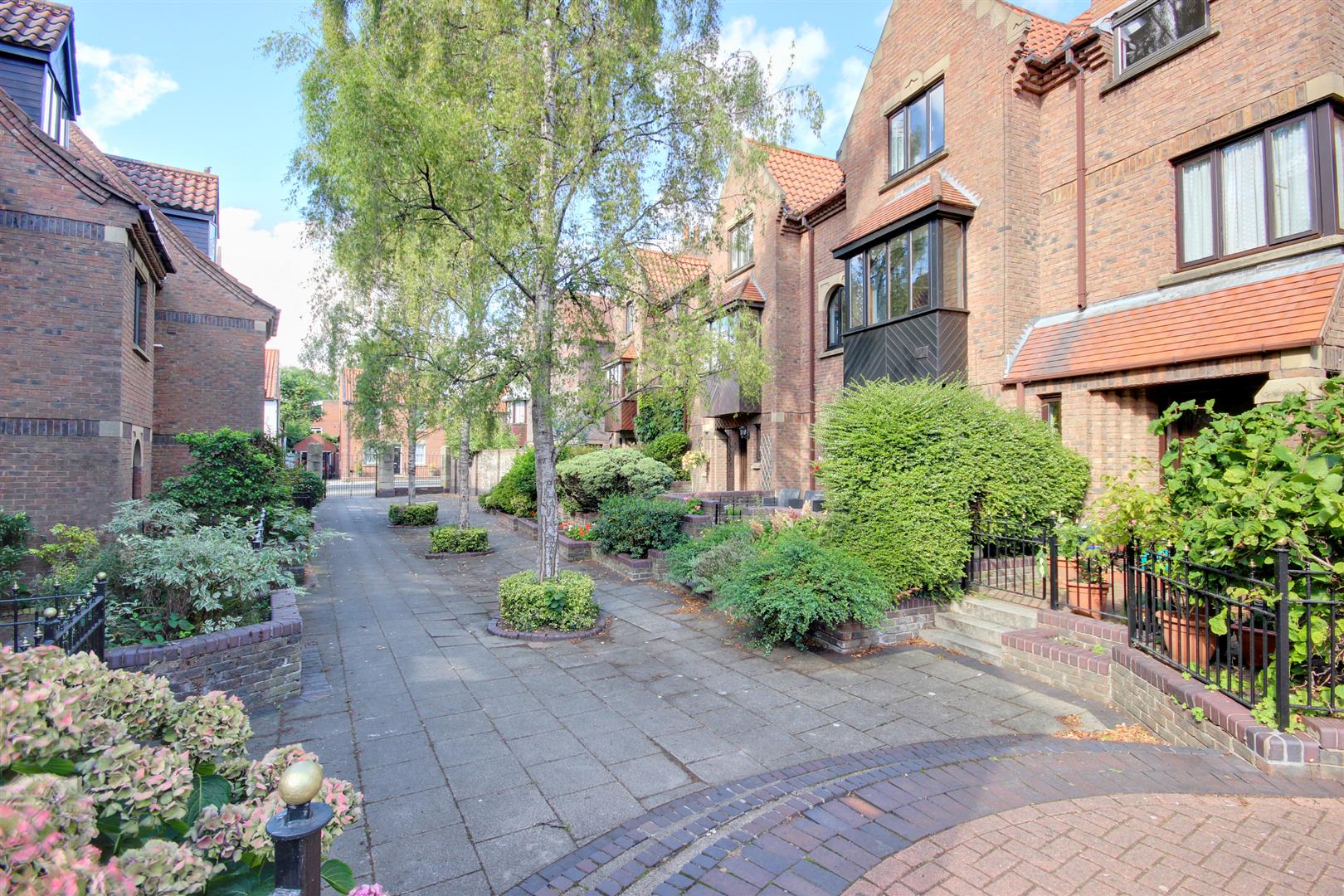 Property in Eastgate, Beverley, HU17