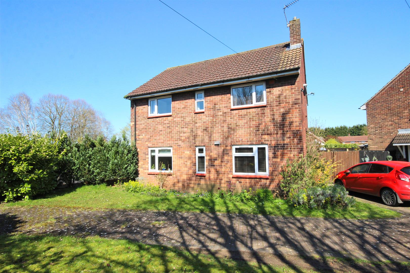 Property in Grange Road, Leconfield, HU17