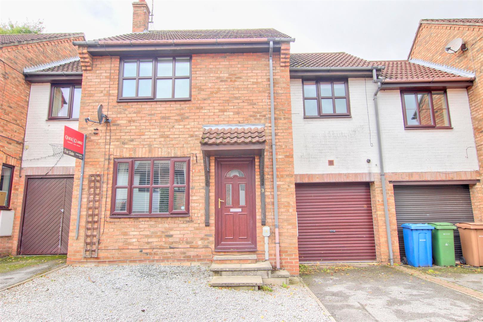 Property in Lawson Close, Walkington, HU17