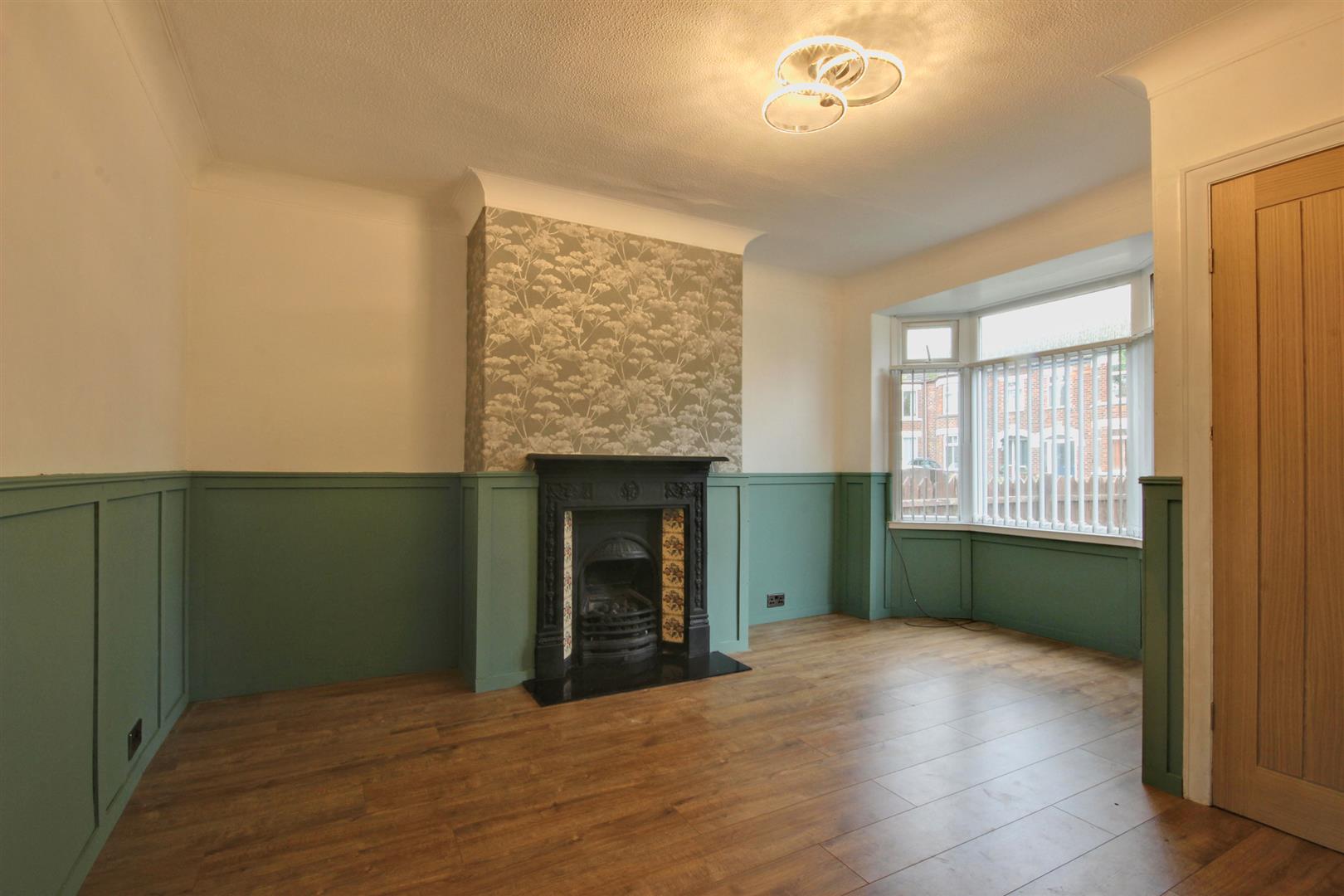 Property in Huntley Drive, Hull, HU5