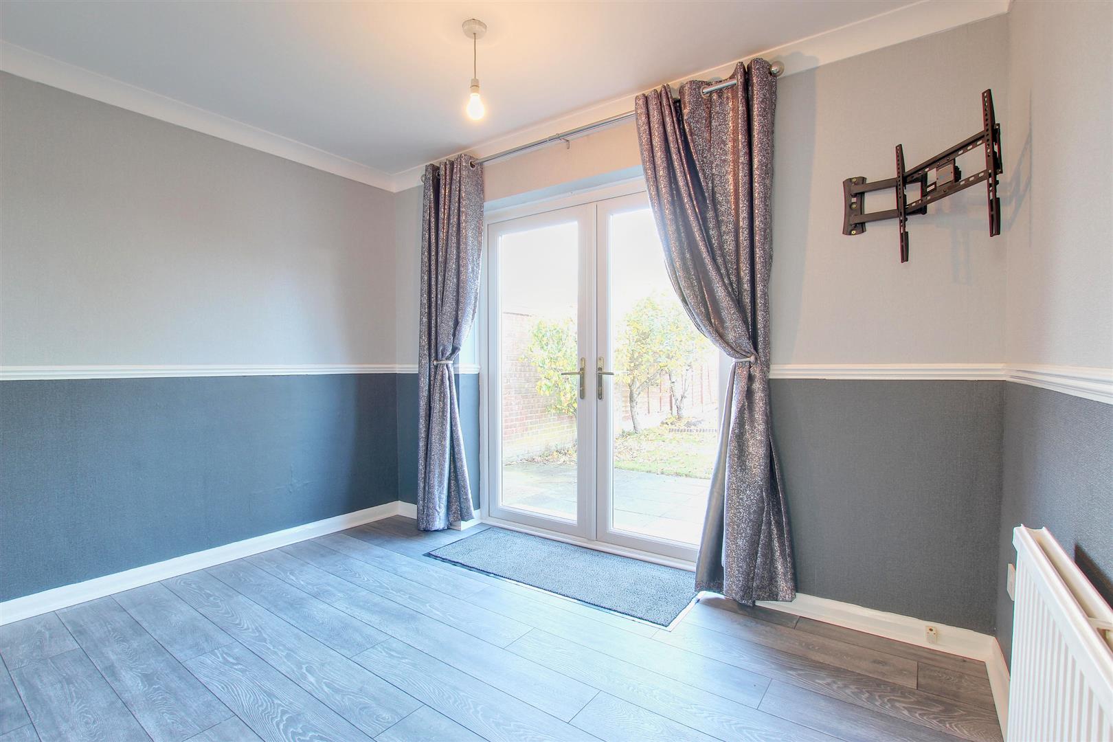 Property in Alton Park, Beeford, YO25