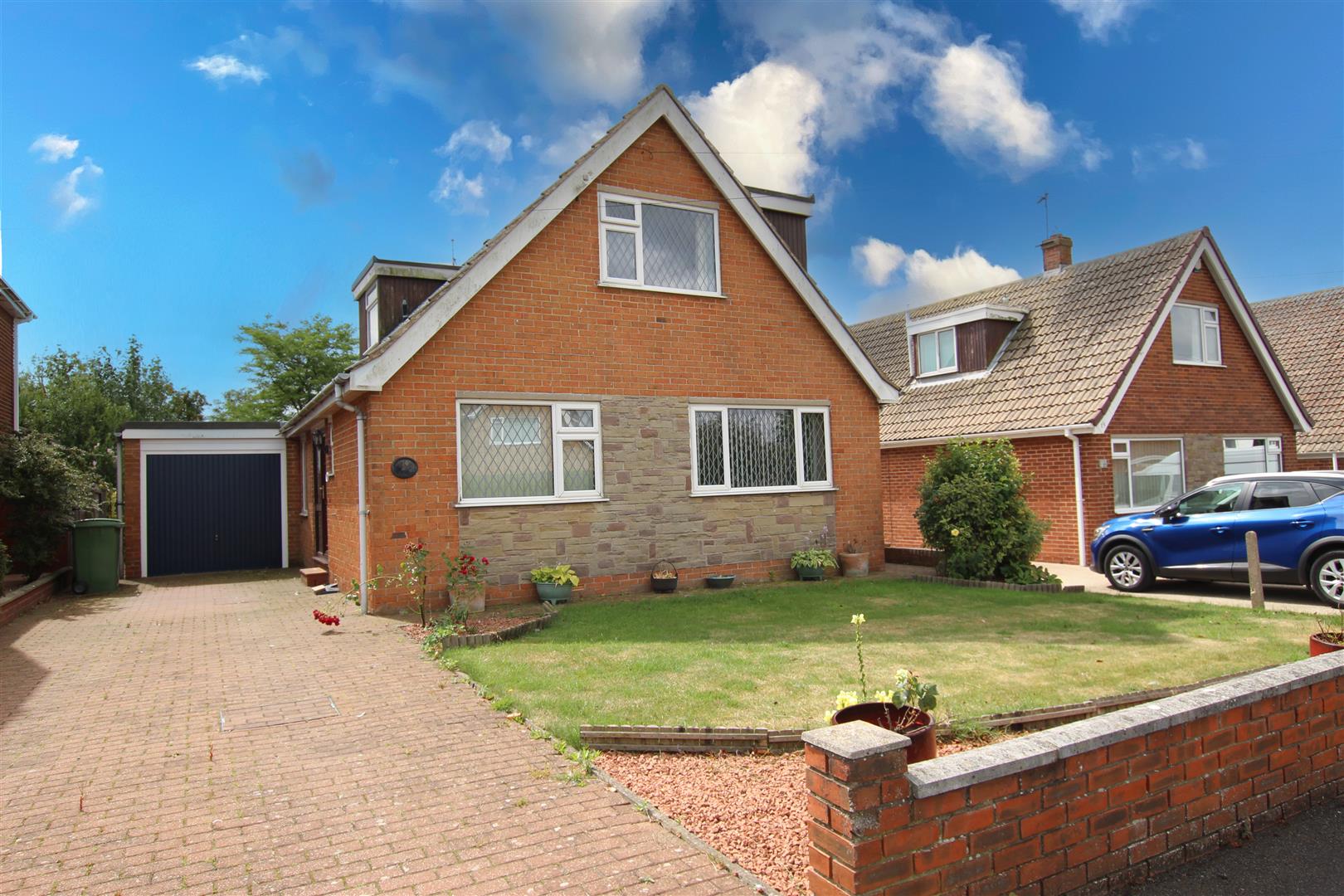 Property in Shardlow Road, Hornsea, HU18