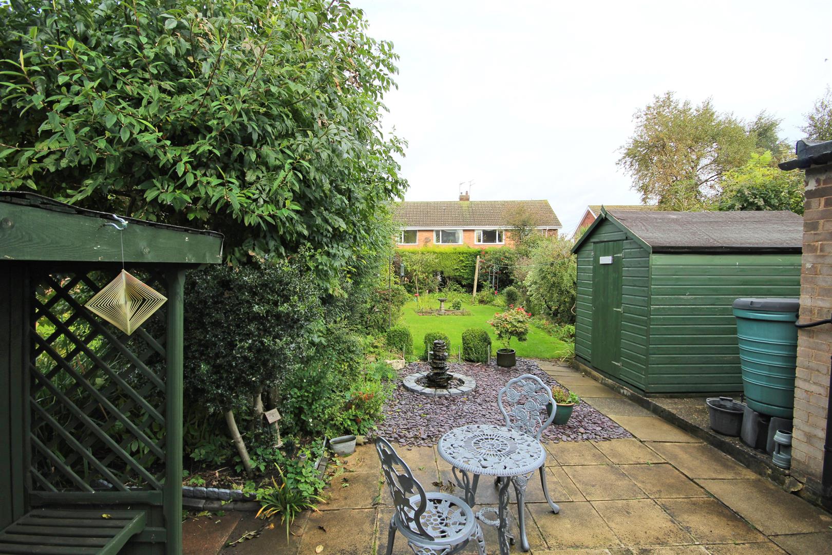 Property in Kerry Drive, Kirk Ella, HU10