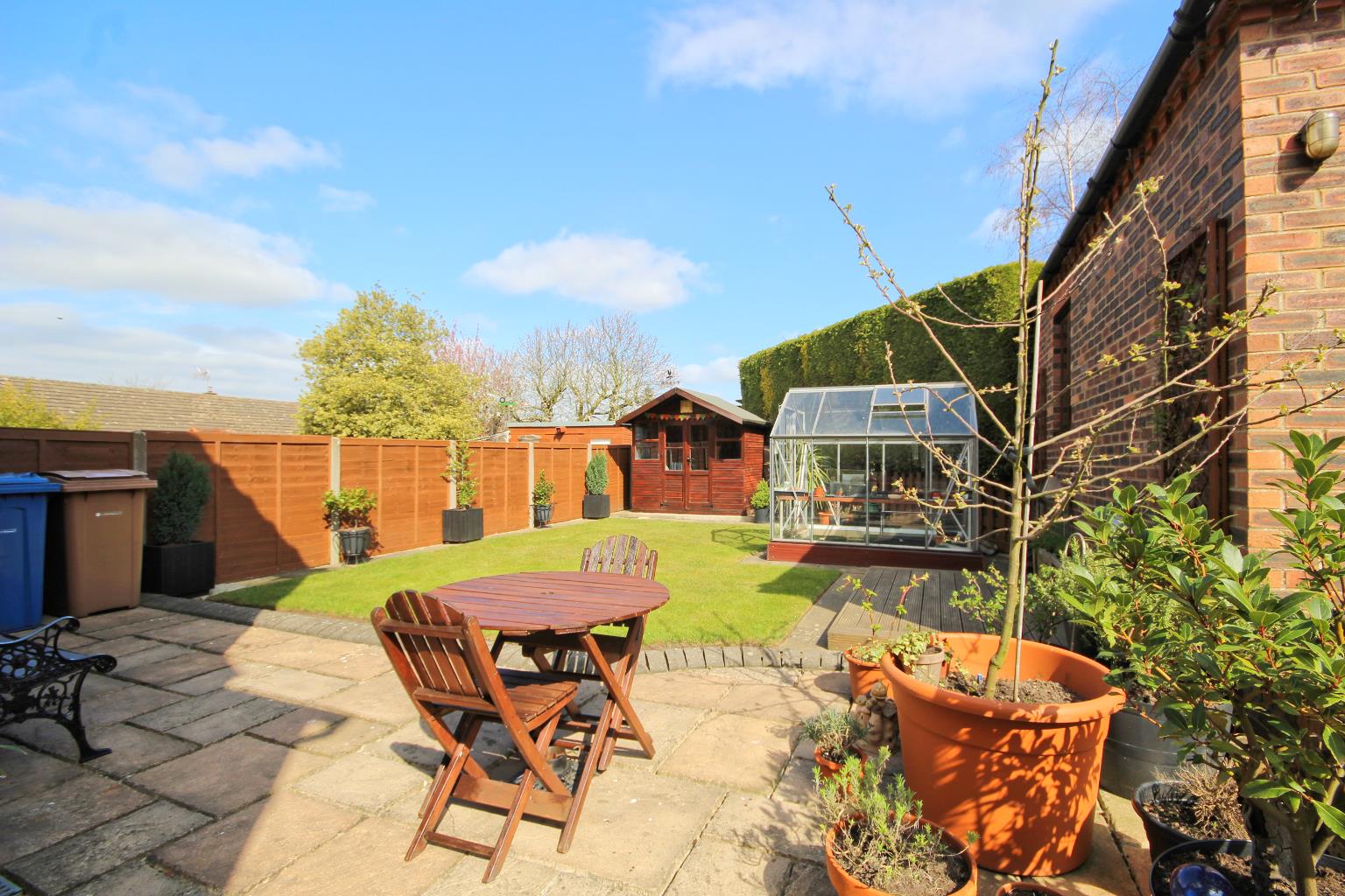 Property in Ings Drive, North Newbald, YO43