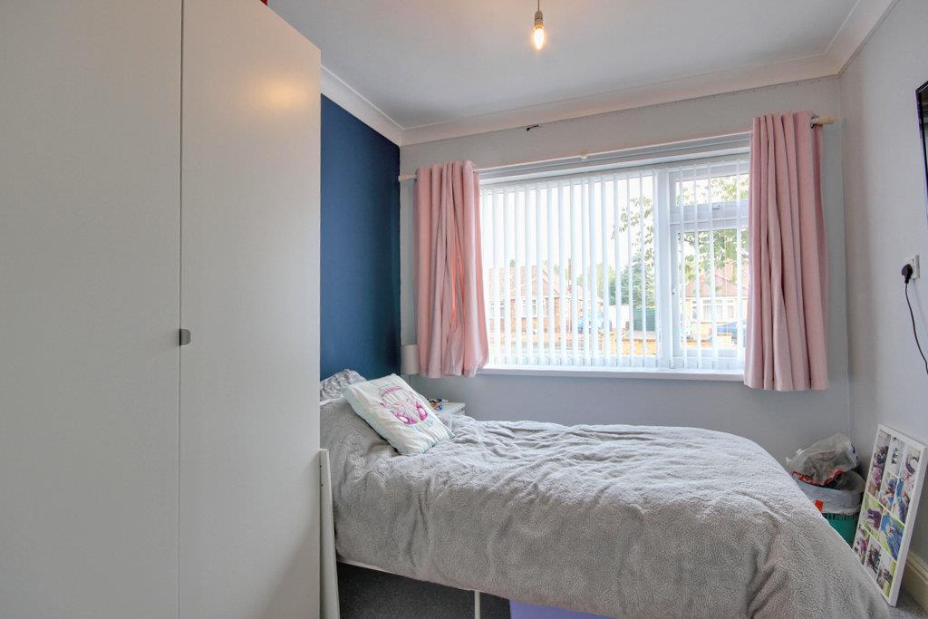 Property in Haydon Close, Willerby, HU10