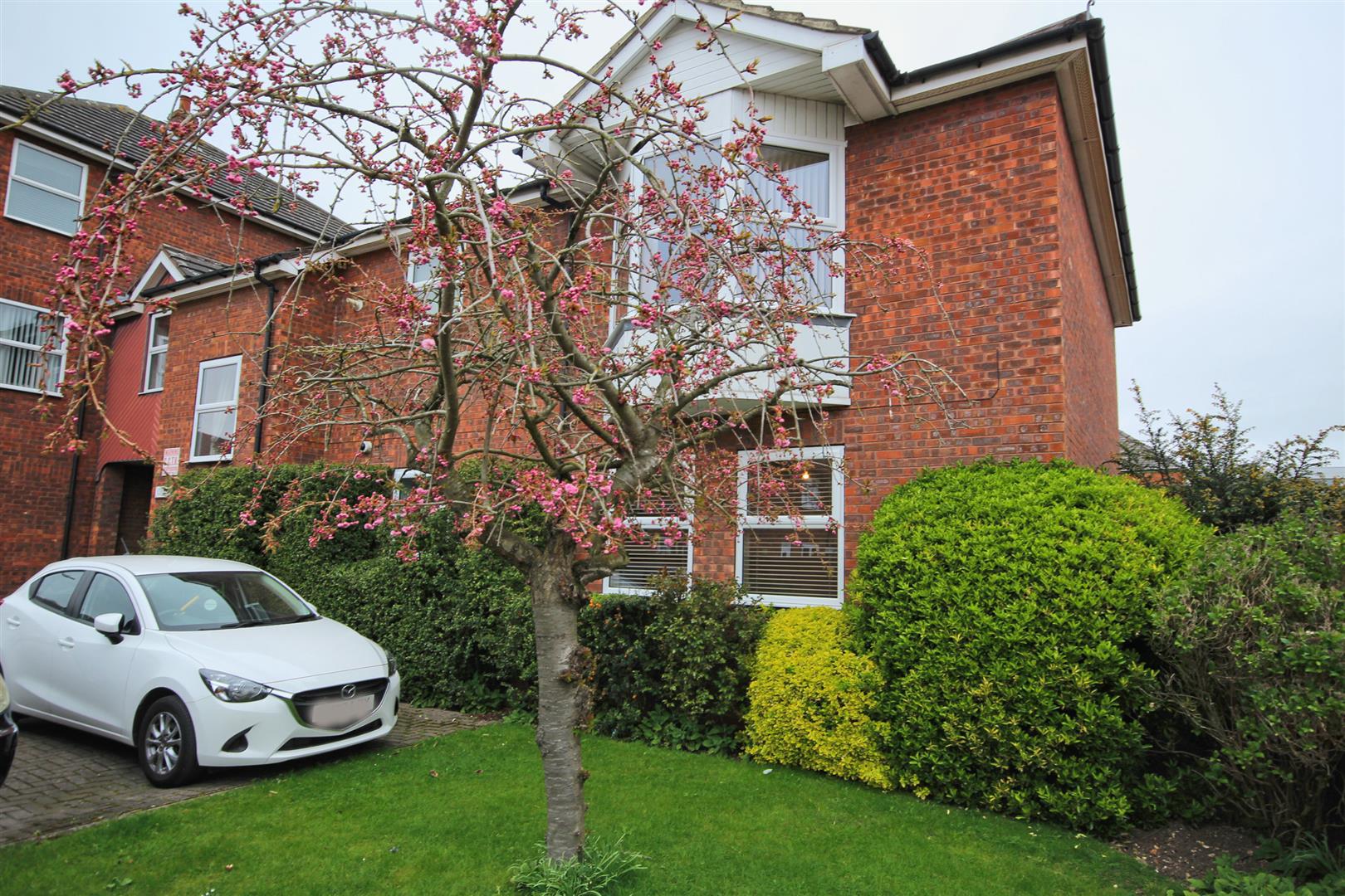 Property in Cherry Garth, Beck Bank, Cottingham, HU16