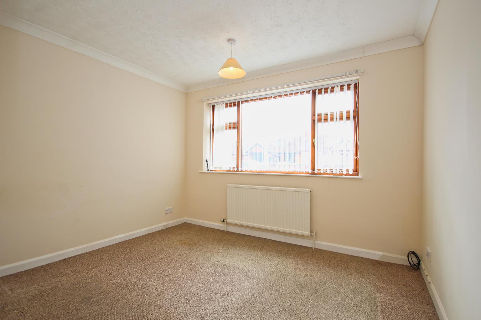Property in New Village Road, Cottingham, HU16