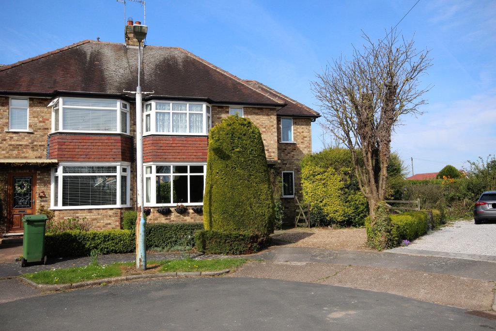 Property in St. Margarets Close, Cottingham, HU16