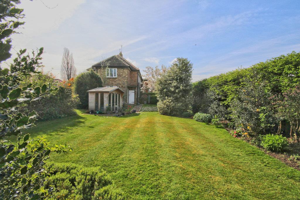 Property in St. Margarets Close, Cottingham, HU16