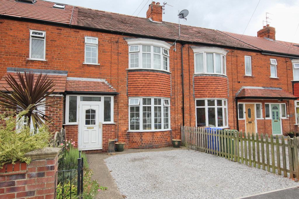 Property in Park Lane, Cottingham, HU16