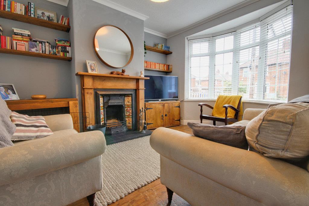 Property in Park Lane, Cottingham, HU16