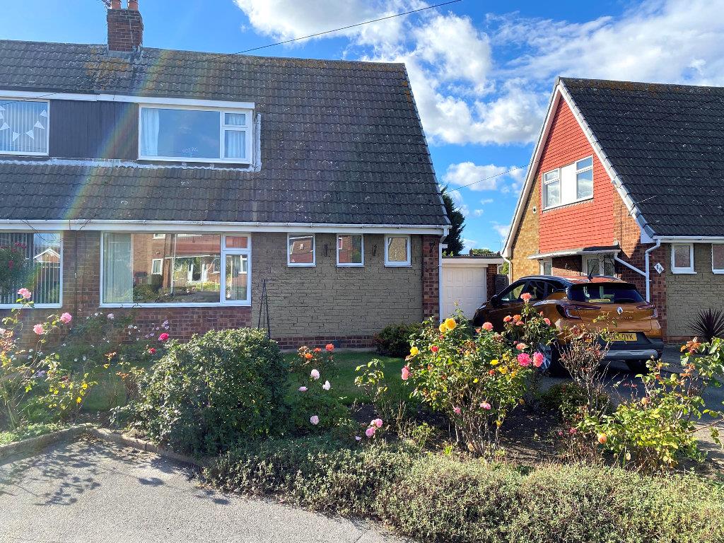 Property in Beechdale, Cottingham, HU16