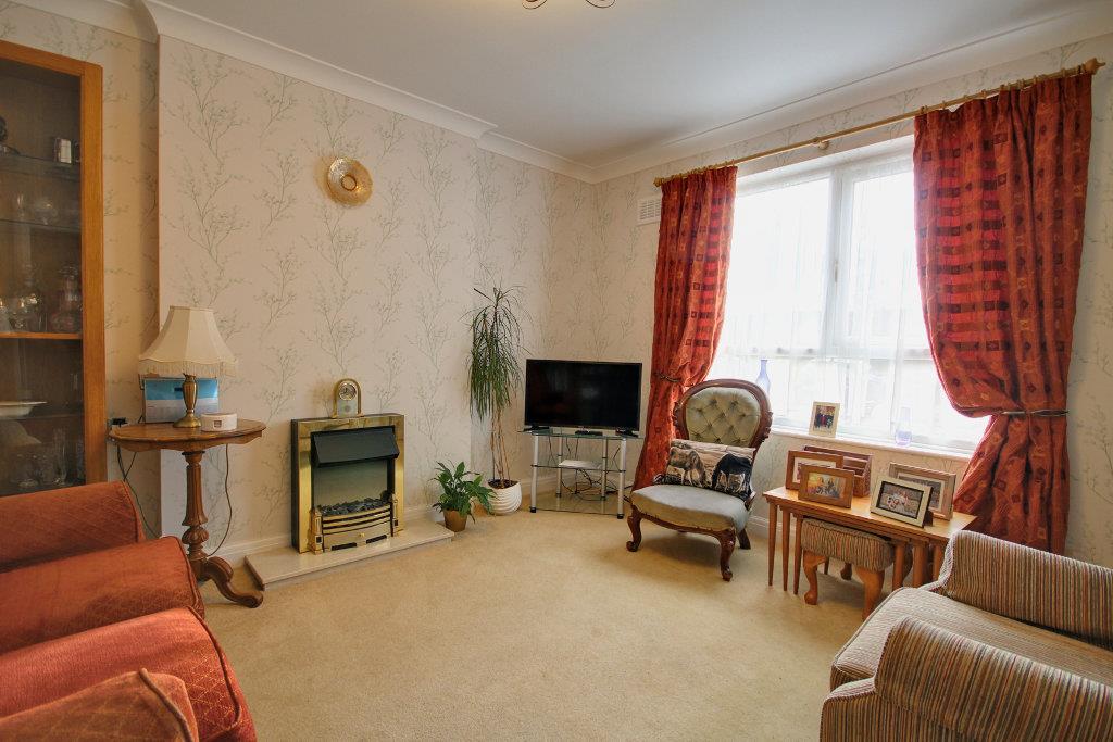 Property in Crescent Street, Cottingham, HU16