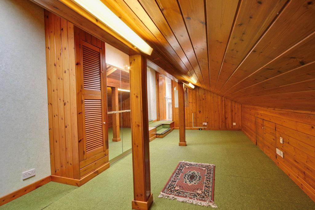 Property in The Dales, Cottingham, HU16