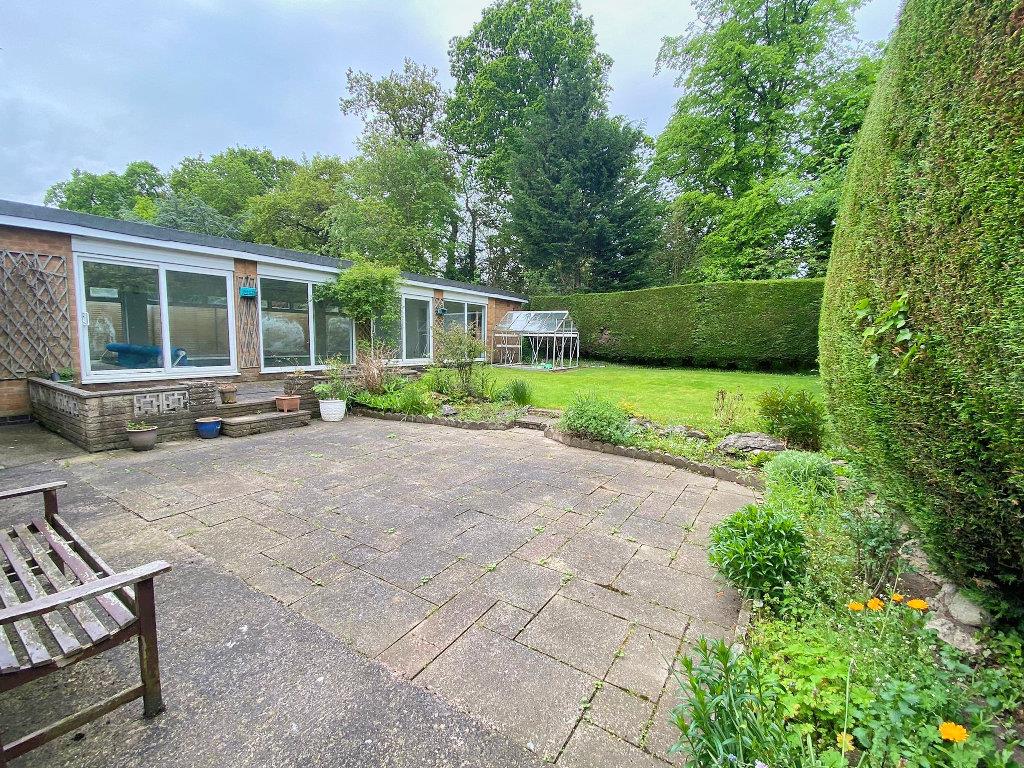 Property in The Dales, Cottingham, HU16