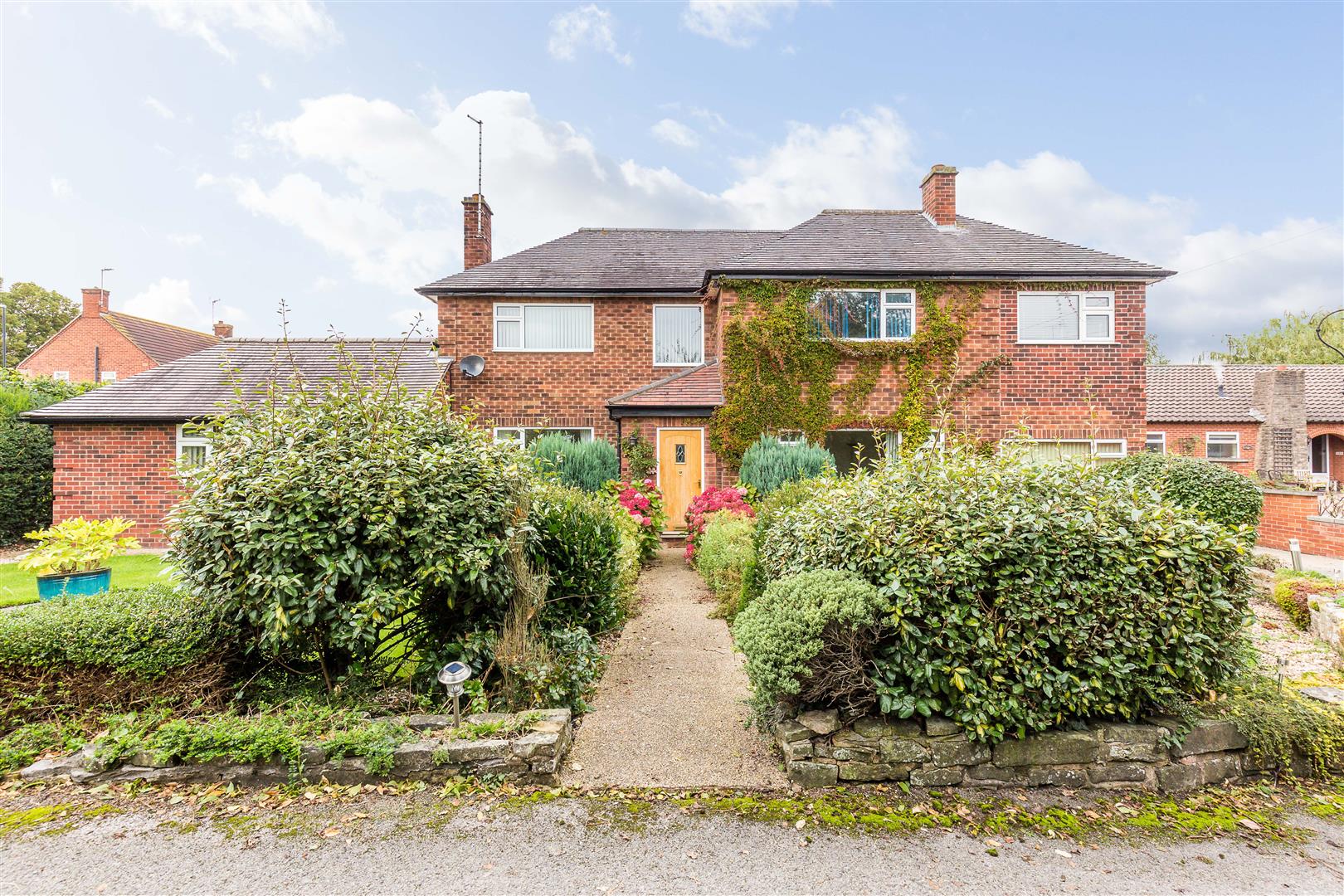 Property in Lower Kirklington Road, Southwell, NG25