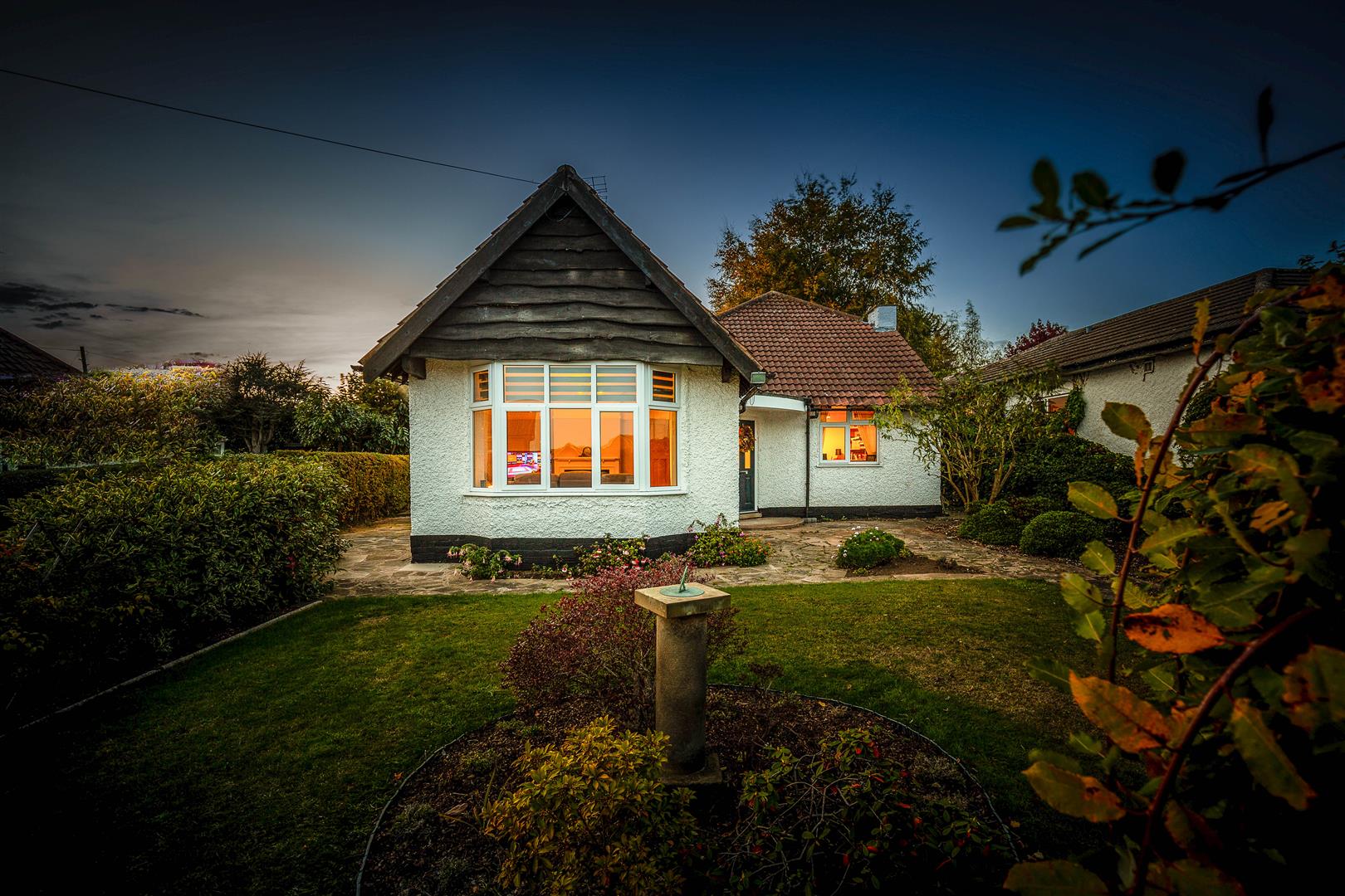 Property in Shelford Road, Nottingham, NG12